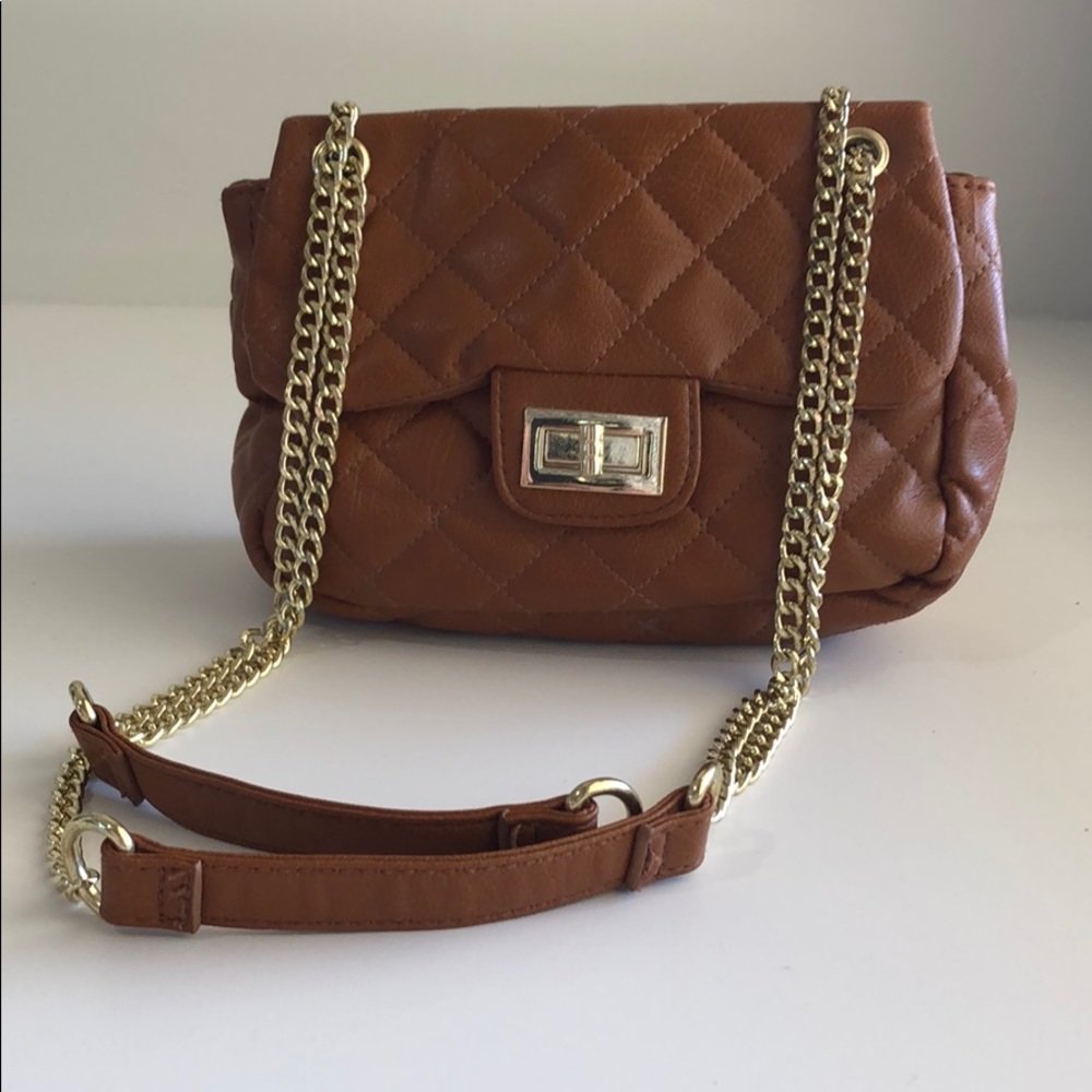Cognac brown quilted bag, gold chain strap